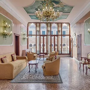 Hotel Pausania ***